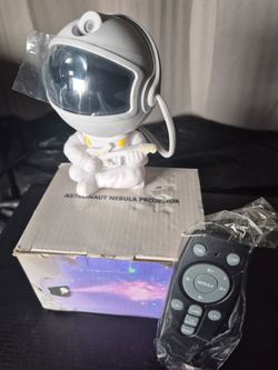 Astronaut Nebula Projector with Remote
