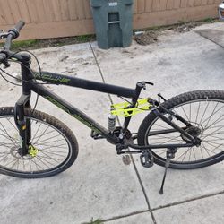 Genesis Incline Bike 