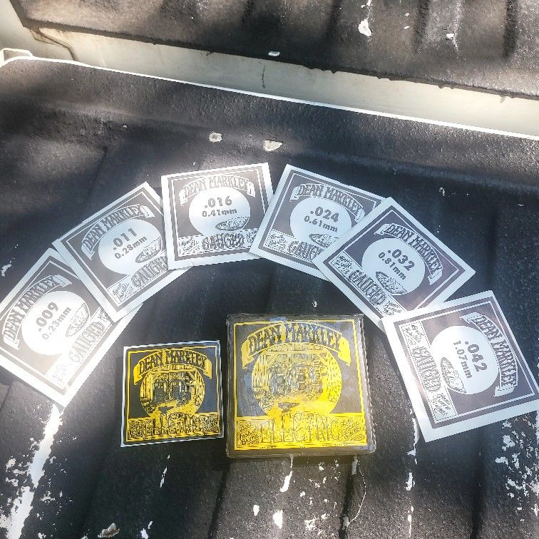 RARE VINTAGE Dean Markley Electric Guitar Strings LITE Gauges 9-42 with Sticker