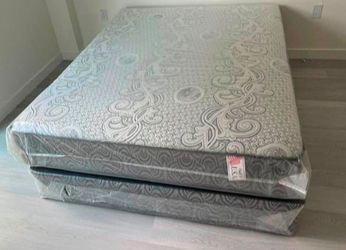 New Queen Size Mattress Regular with Boxspring Set Colchones Nuevos Queen Size 
