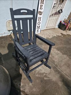 Outdoor rocking chair