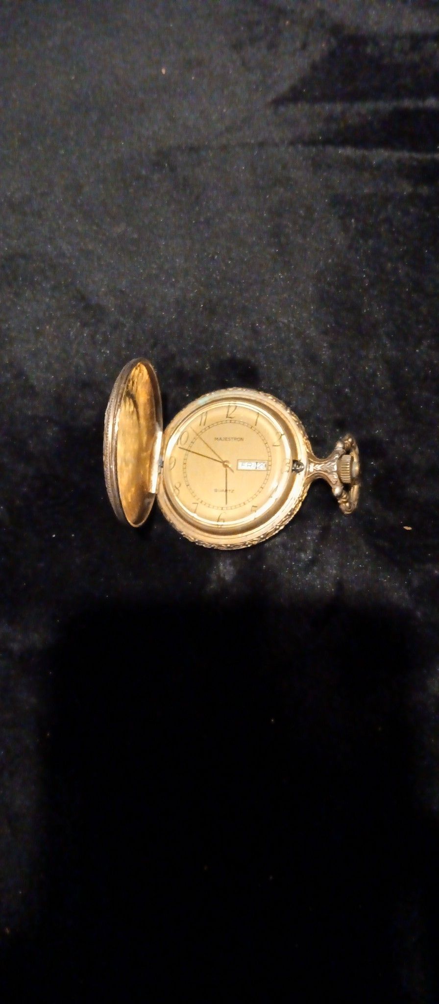 Gold antique pocket watch "Dorso 17 Jewels in Cabloc