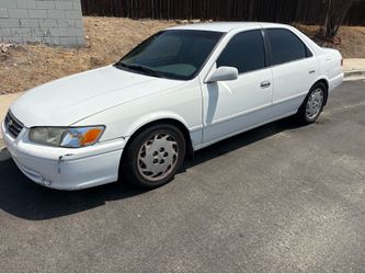 2000 Toyota Camry LE