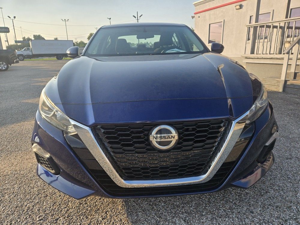 2020 Nissan Altima