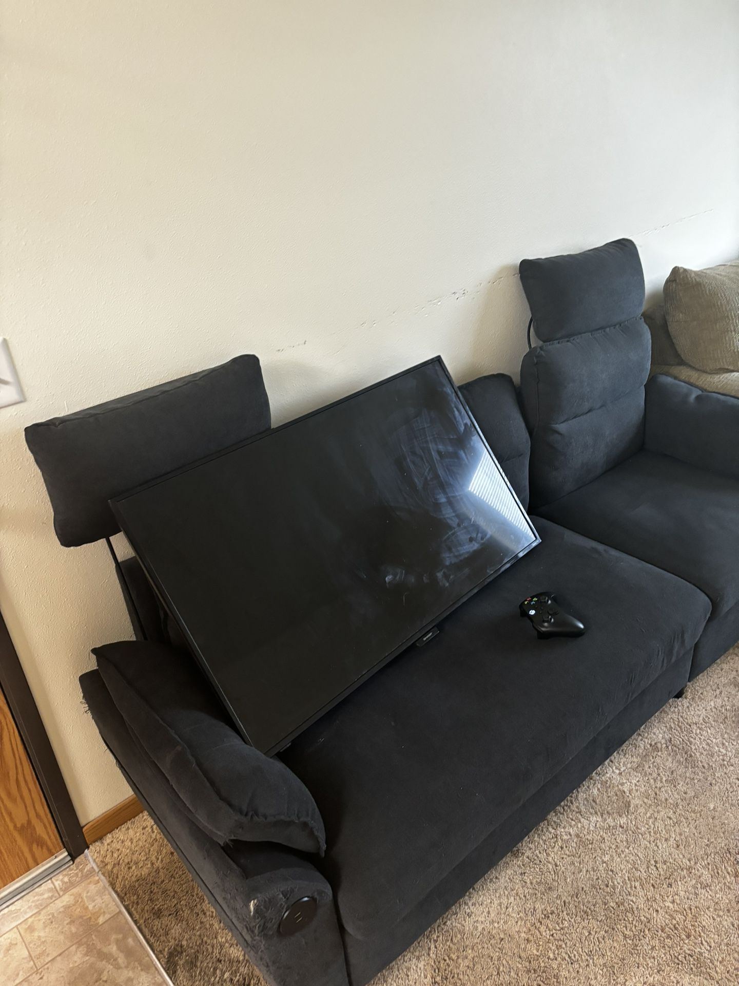 43 Inch Sharp TV