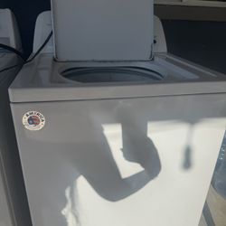 Electric Dryer And Washer 