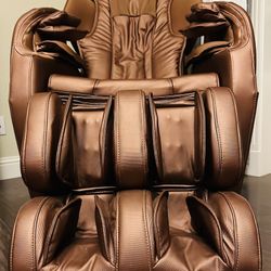 Osaki Super Nova Massage Chair With All The Bells & Whistles.