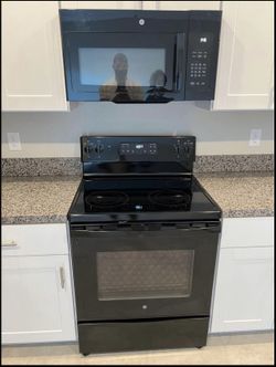 Two years old black Kitchen Appliances set