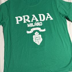 prada T -shirt  Women , M. -  Man, S 