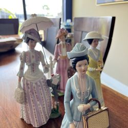 Avon Figurines 