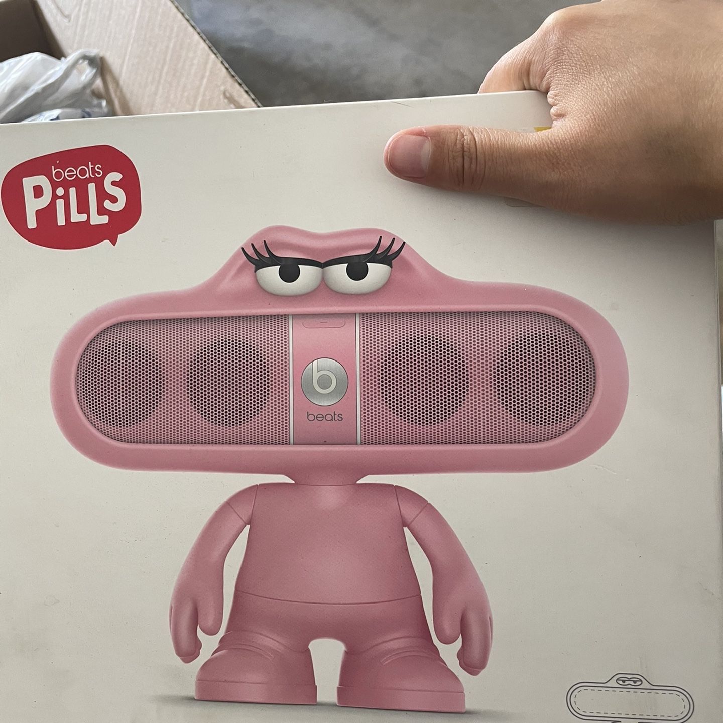 Beats Pills nicki minaj for Sale in Phoenix AZ OfferUp