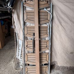 TR1152-041 6-Step Seastair 