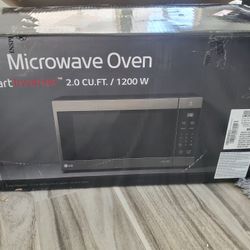 LG - NeoChef 2.0 Cu. Ft. Countertop Microwave with Smart Inverter and EasyClean - PrintProof Black Stainless Steel

