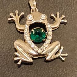 JWBR JANE SEYMORE 925 STERLING SILVER FROG PENDANT