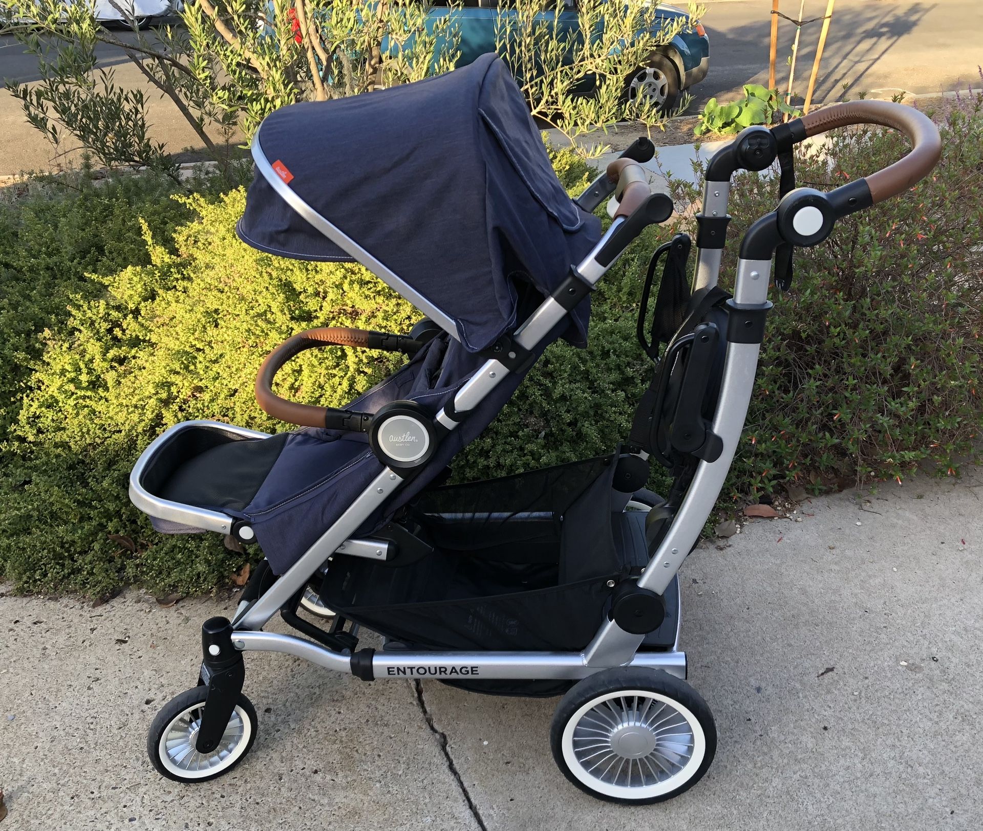 Austlen Entourage Stroller Version 1 Sit + Stand Bundle
