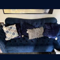 Sofa Set 150 Need Gone Asap 