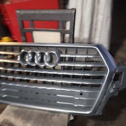 2017 2018 2019 Audi Q7 Grille