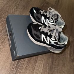 New Balance 990v6