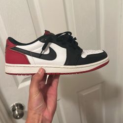 Jordan 1 Low Black Toe