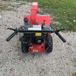 Simplicity 7524i Snowblower 