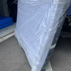 Nova Form  Mattress Queen Size 