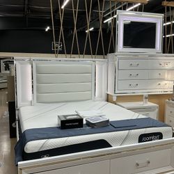 4 PC Queen Bedrooms Set $2319