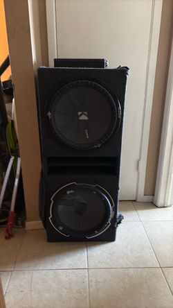 Kicker Dual 12” Subs + Massive Audio Amp – Complete Bass Setup
