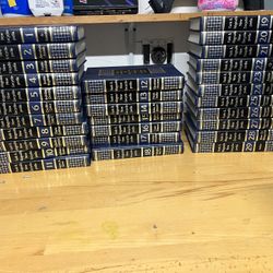 Encyclopedia Great Condion Full Set