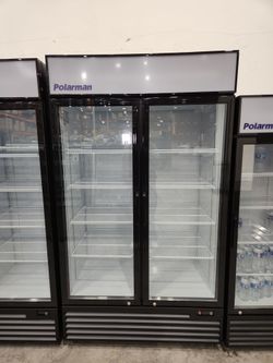 ❄️NSF Commercial 2 Door Beverage Merchandiser (Exhibidor de Bebidas)