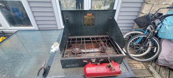 Coleman 2 burner camping stove