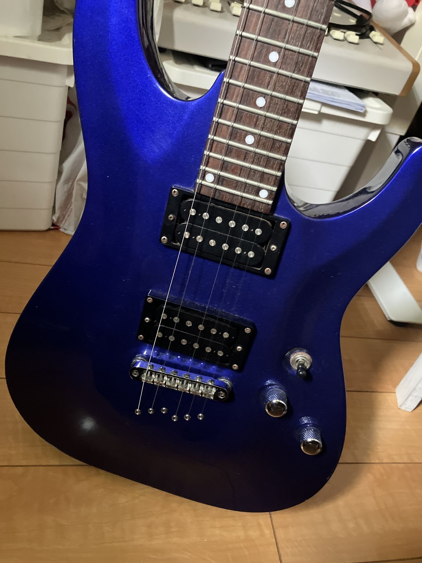 Schecter Omen 6