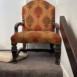 Over Sized Chair’s