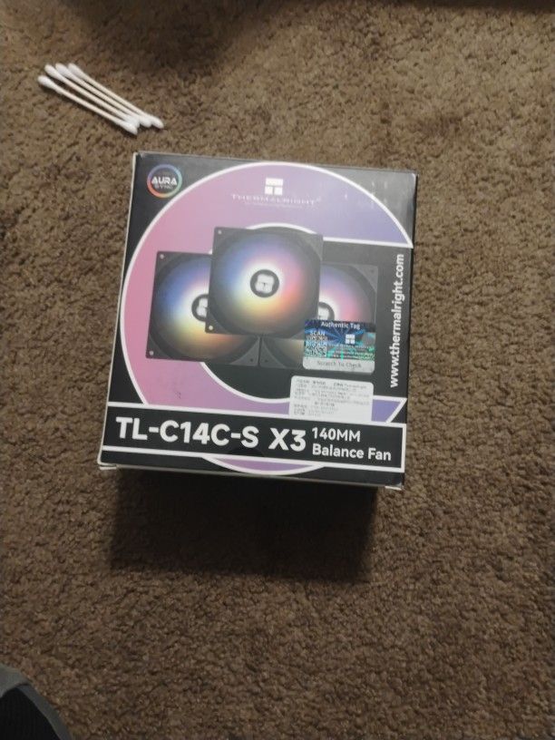 Thermalright Fans And Fan Hub(READ DESCRIPTION)