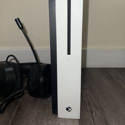 Xbox One S