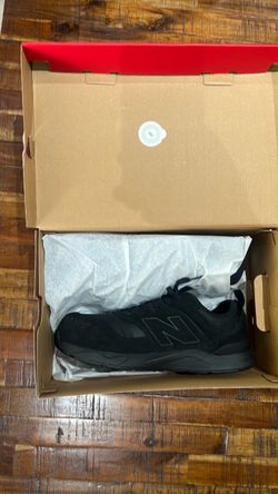 New Balance Steel Toe Shoes 10.5 US