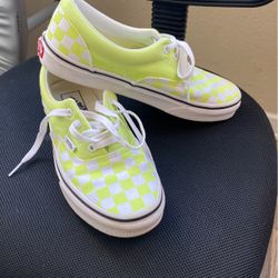 Van’s Tennis Shoes 