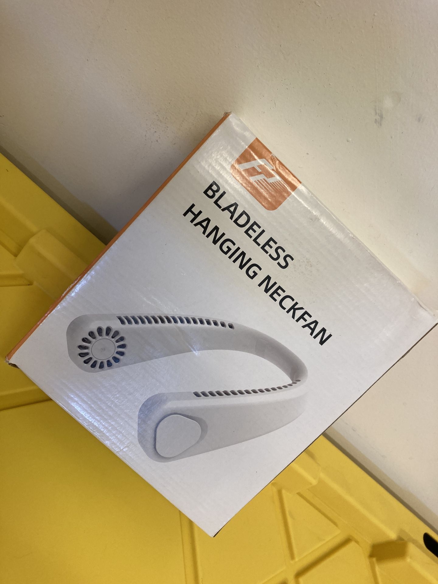 Bladeless Hanging Neckfan