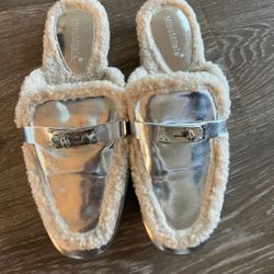 silver leather fluffy loafer