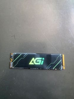 AGI 1 tb Nvme solid state drive barely used