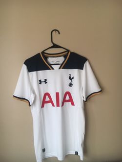 2016-17 Tottenham Hotspur Home Kit