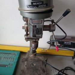 Duracraft Bench Drill Press Machine