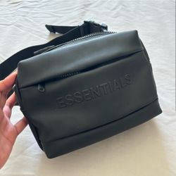 Essentials Belt Bag