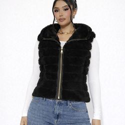Black faux vest (small)