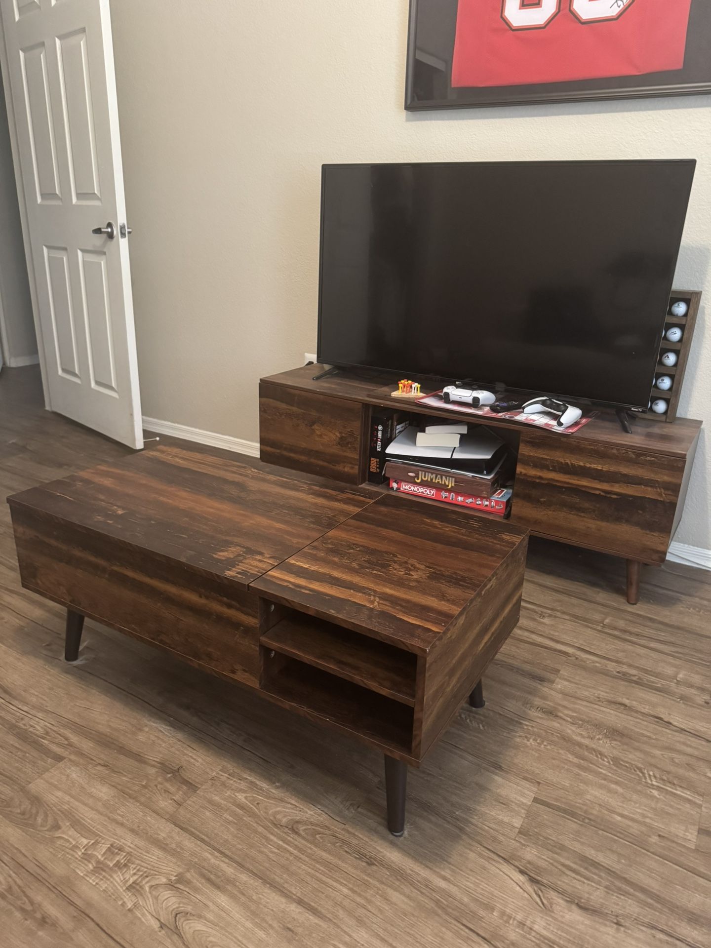 TV Stand & Coffee table 