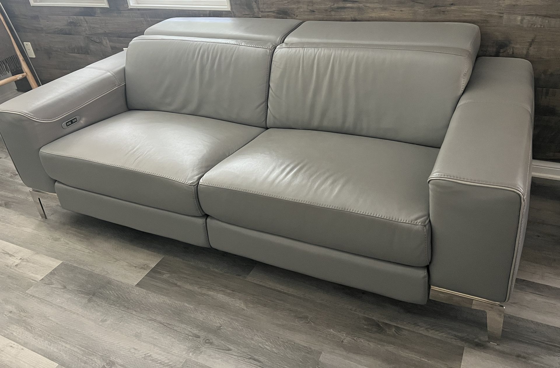 Italian Modern Leather Electric Recliner Sofa And Chair