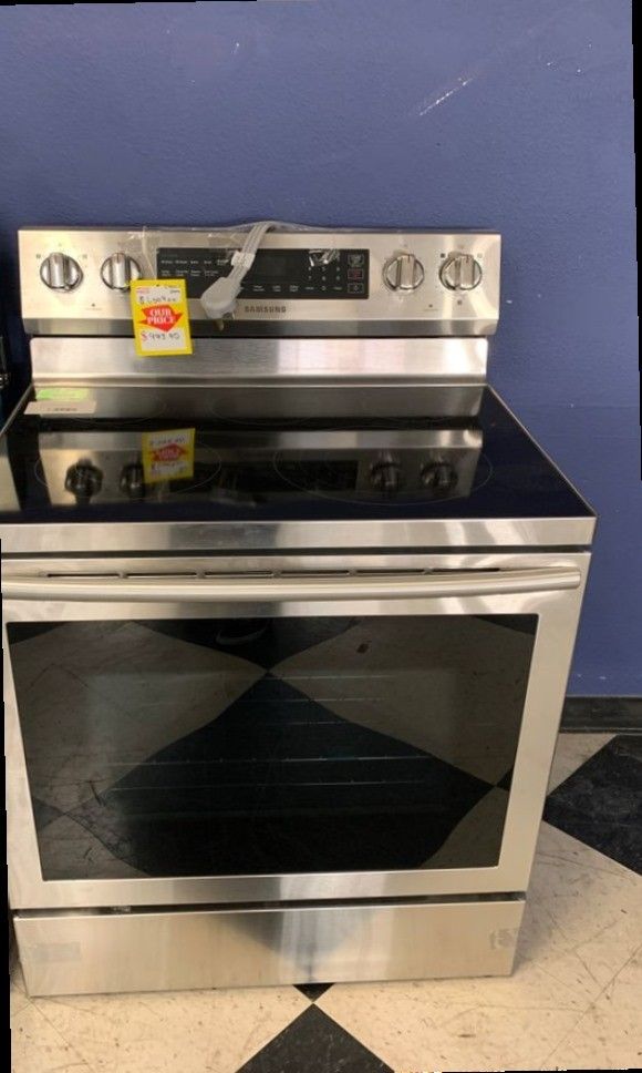 BRAND NEW SAMSUNG NE59NSG ELECTRIC STOVE