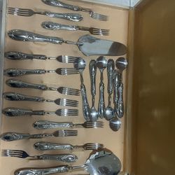 vintage silver 800 / 20 pc set from Italy  