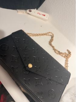 Louis Vuitton purse