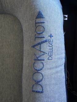 DockATot Deluxe+ Baby Lounger