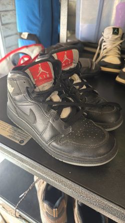 Kids Nike air size 4.5